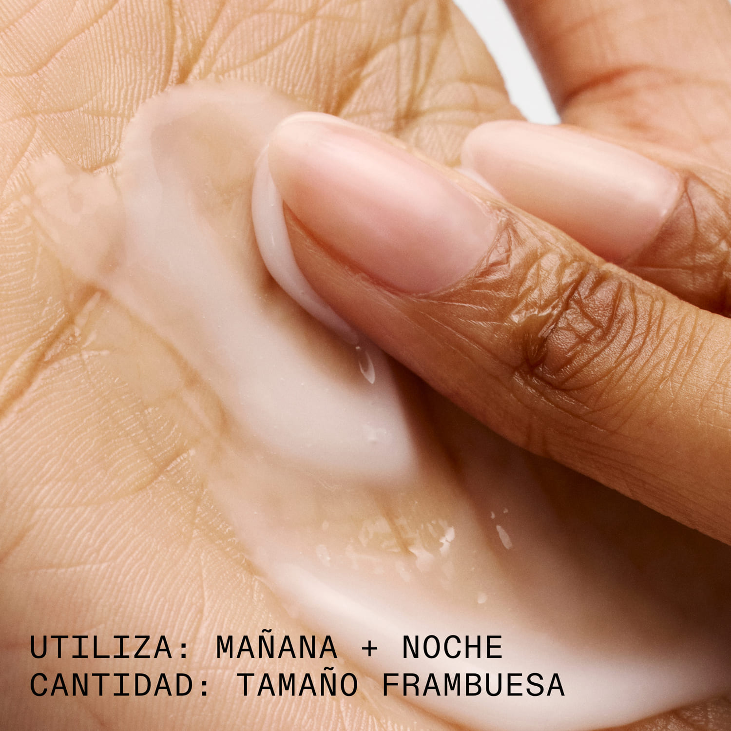 HYDRATING CREAM TO MILK CLEANSER (CREMA CORPORAL HIDRATANTE)